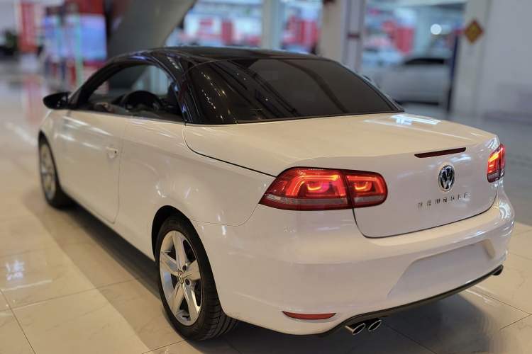 Used Volkswagen Eos 2011 2.0 TSI Exterior 2