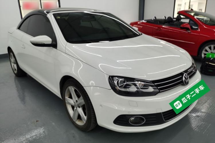 Used Volkswagen Eos 2011 2.0 TSI Front Right 45 Deg
