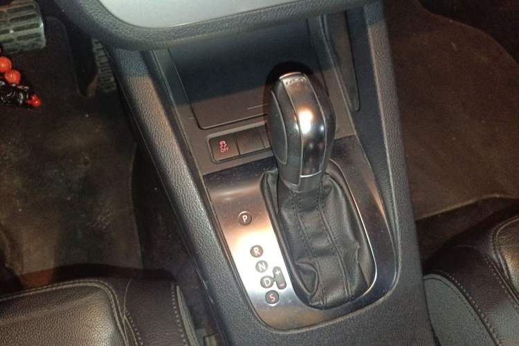 Used Volkswagen Eos 2011 2.0 TSI Gear Lever