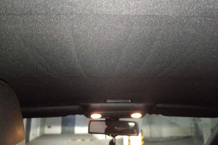 Used Volkswagen Eos 2011 2.0 TSI Headliner
