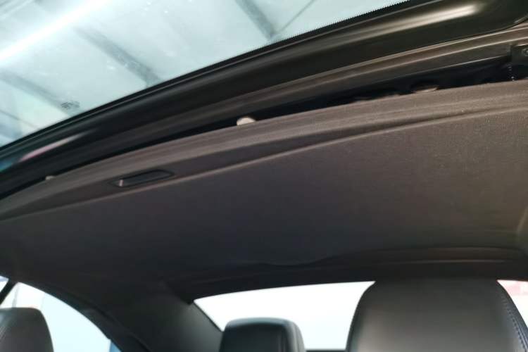 Used Volkswagen Eos 2011 2.0 TSI Headliner
