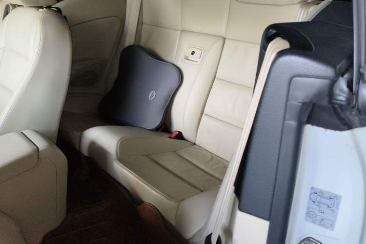 Used Volkswagen Eos 2011 2.0 TSI Left Rear Seat