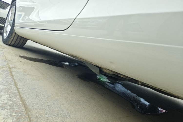 Used Volkswagen Eos 2011 2.0 TSI Left Side Sill