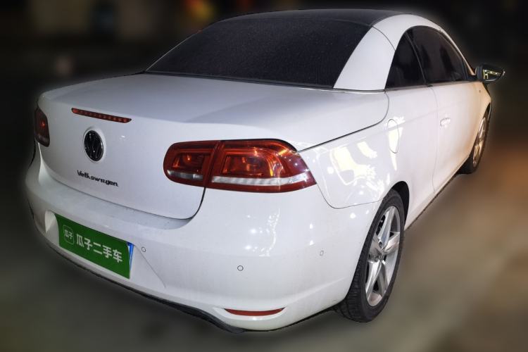 Used Volkswagen Eos 2011 2.0 TSI Rear Right 45 Deg