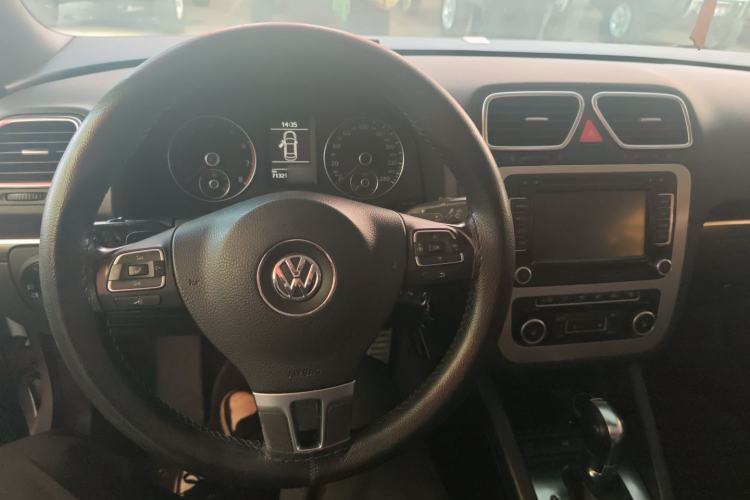 Used Volkswagen Eos 2011 2.0 TSI Steering Wheel