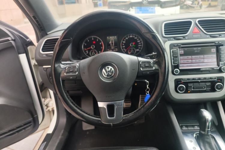 Used Volkswagen Eos 2011 2.0 TSI Steering Wheel