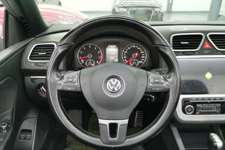 Used Volkswagen Eos 2011 2.0 TSI Steering Wheel
