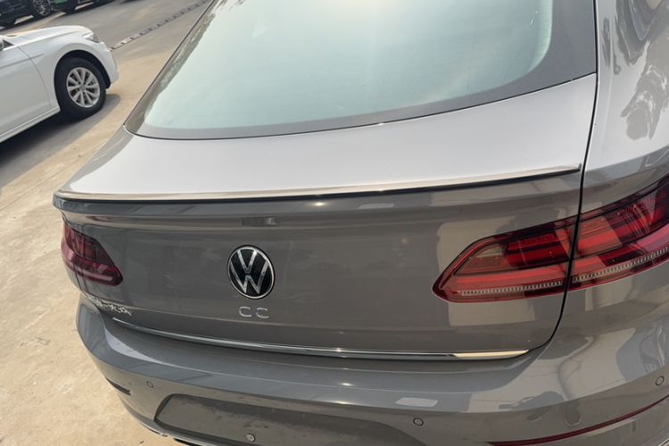 Used Volkswagen FAW-Volkswagen CC 2025 Model, Facelifted, 330TSI, Glamorous—Shared Edition Exterior 4