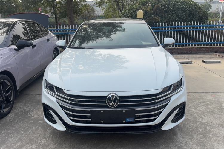 Used Volkswagen FAW-Volkswagen CC 2026 Model, 30 Million Units—Selected, 330TSI, Glamorous Exterior 1