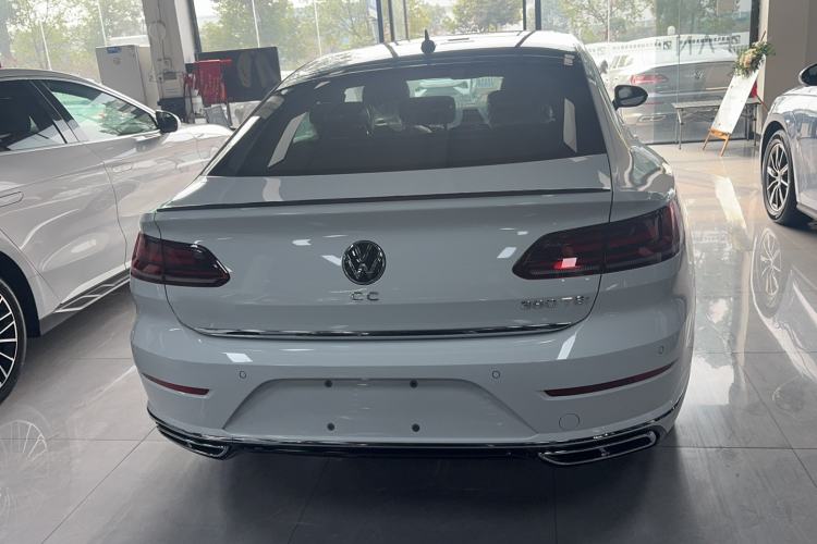 Used Volkswagen FAW-Volkswagen CC 2025 Model, Facelifted 380TSI, Striking and Shared Enjoyment Version Exterior 4