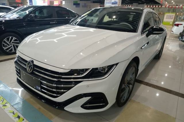 Volkswagen FAW-Volkswagen CC 2024 380TSI Striking All-Encompassing Edition usata