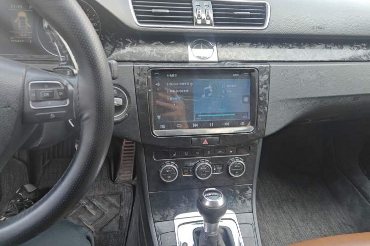 Used Volkswagen FAW-Volkswagen CC 2010 2.0 TSI Ultimate Edition Audio And AC Panel