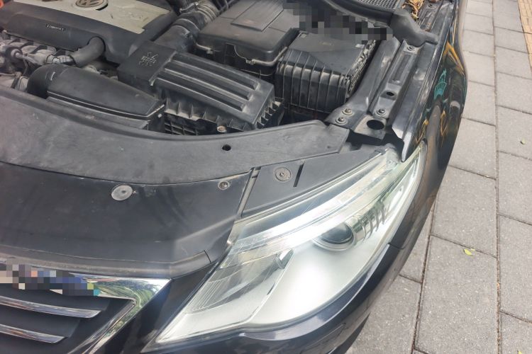 Used Volkswagen FAW-Volkswagen CC 2010 2.0 TSI Premium Edition Engine Bay Left