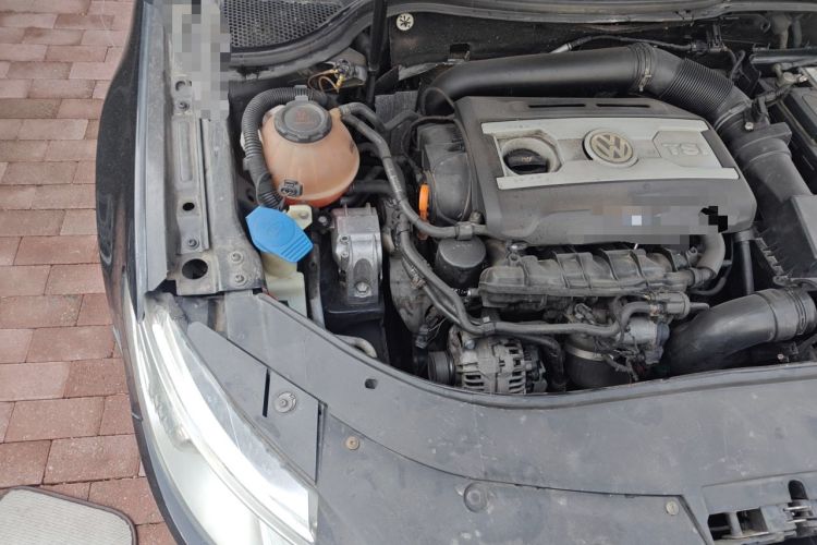 Used Volkswagen FAW-Volkswagen CC 2010 2.0 TSI Ultimate Edition Engine Bay Right