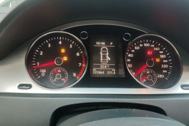 Used Volkswagen FAW-Volkswagen CC 2010 2.0 TSI Ultimate Edition Instrument Cluster