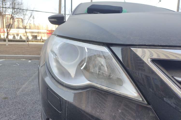 Used Volkswagen FAW-Volkswagen CC 2010 2.0 TSI Premium Edition Right Front Headlight