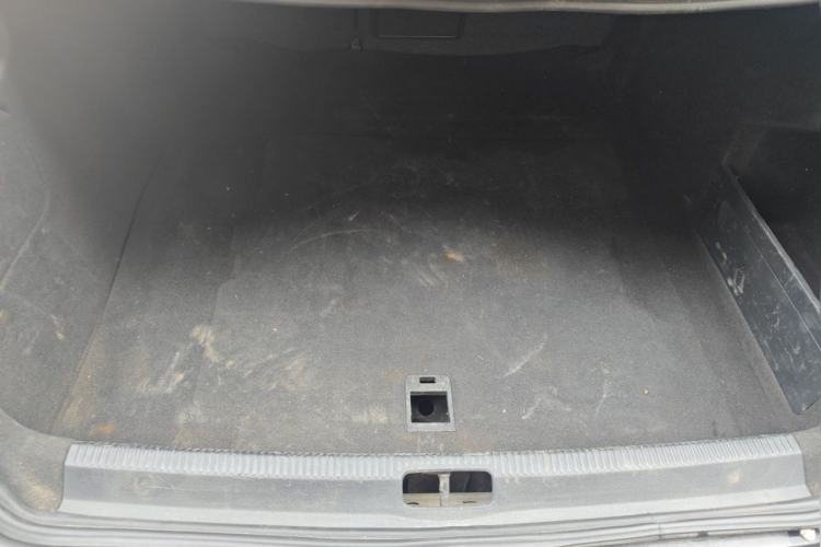 Used Volkswagen FAW-Volkswagen CC 2010 2.0 TSI Ultimate Edition Trunk