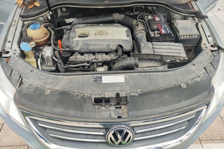 Used Volkswagen FAW-Volkswagen CC 2010 2.0 TSI Luxury Model Engine Bay