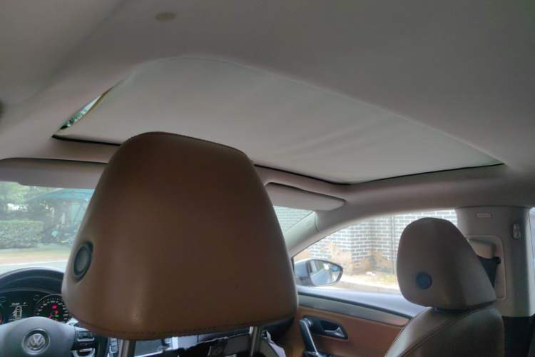 Used Volkswagen FAW-Volkswagen CC 2010 2.0 TSI Luxury Model Headliner