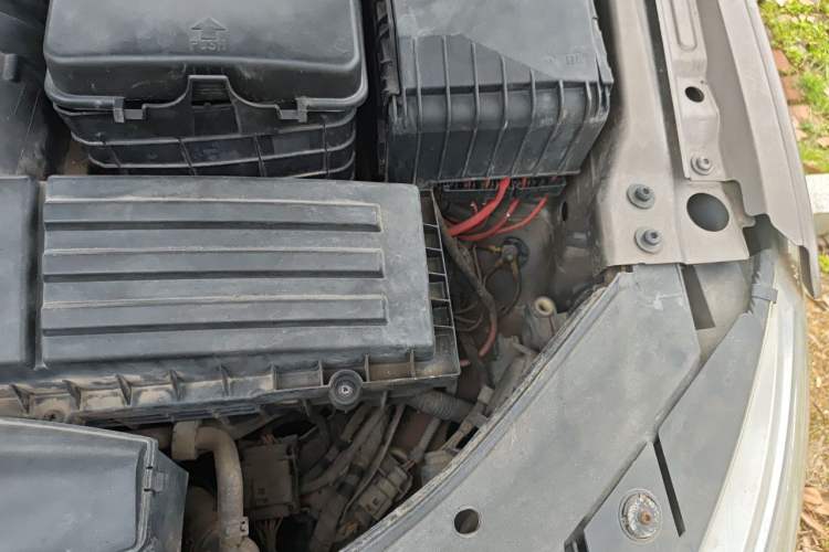 Used Volkswagen FAW-Volkswagen CC 2010 2.0 TSI Ultimate Edition Engine Bay Left