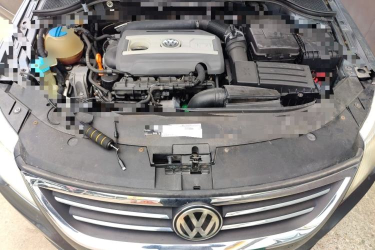 Used Volkswagen FAW-Volkswagen CC 2010 2.0 TSI Ultimate Edition Engine Bay