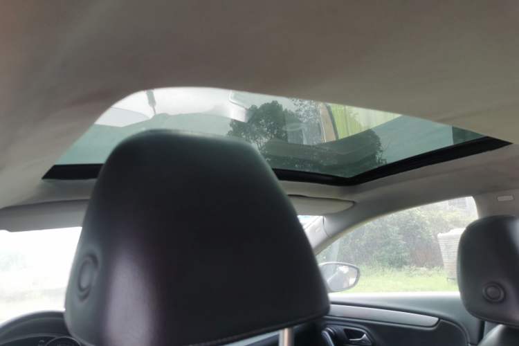 Used Volkswagen FAW-Volkswagen CC 2010 2.0 TSI Luxury Model Headliner