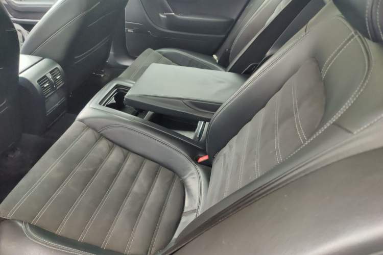 Used Volkswagen FAW-Volkswagen CC 2010 2.0 TSI Ultimate Edition Left Rear Seat