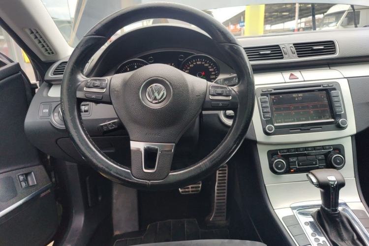 Used Volkswagen FAW-Volkswagen CC 2010 2.0 TSI Ultimate Edition Steering Wheel