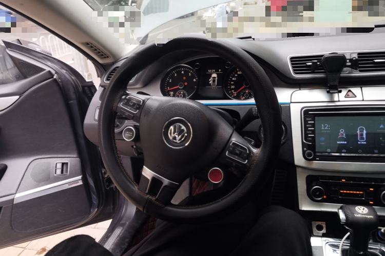 Used Volkswagen FAW-Volkswagen CC 2010 2.0 TSI Luxury Model Steering Wheel