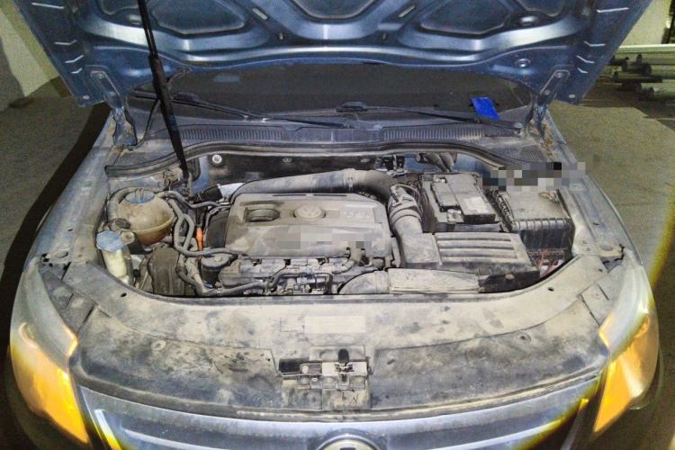 Used Volkswagen FAW-Volkswagen CC 2010 2.0 TSI Ultimate Edition Engine Bay
