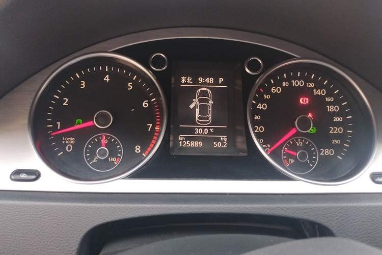 Used Volkswagen FAW-Volkswagen CC 2010 2.0 TSI Ultimate Edition Instrument Cluster