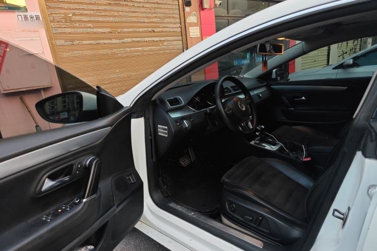 Used Volkswagen FAW-Volkswagen CC 2010 2.0 TSI Luxury Model Driver Seat