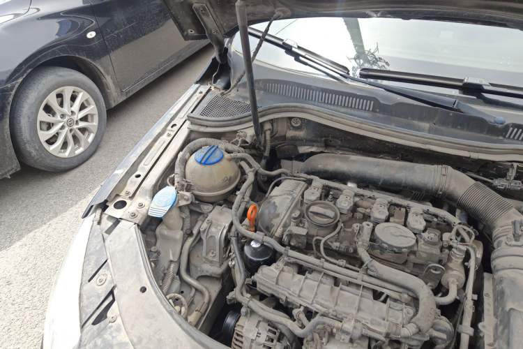 Used Volkswagen FAW-Volkswagen CC 2010 2.0 TSI Ultimate Edition Engine Bay Right