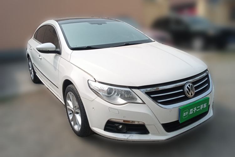 Used Volkswagen FAW-Volkswagen CC 2010 2.0 TSI Luxury Model Front Right 45 Deg