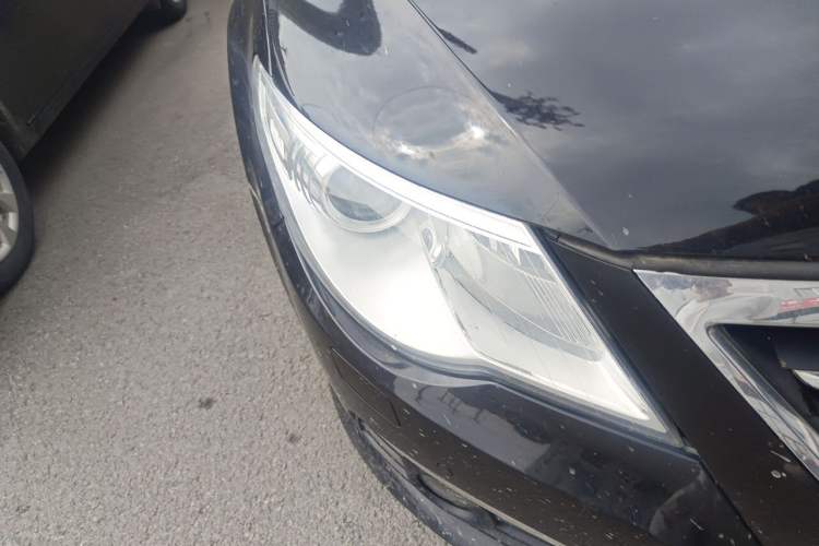 Used Volkswagen FAW-Volkswagen CC 2010 2.0 TSI Ultimate Edition Right Front Headlight