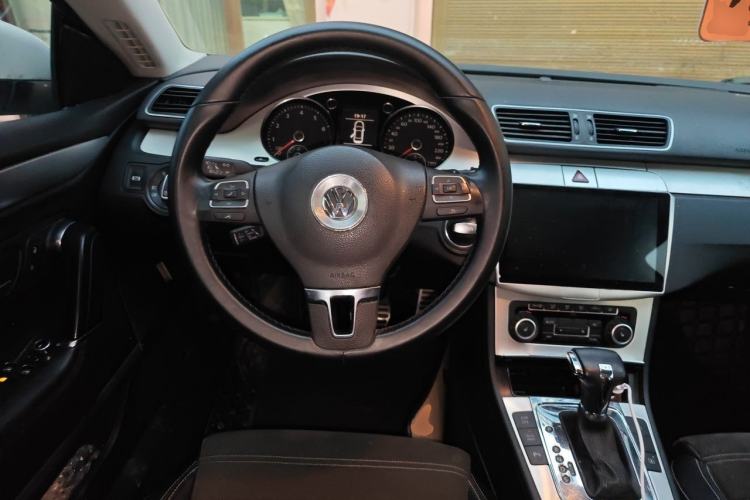 Used Volkswagen FAW-Volkswagen CC 2010 2.0 TSI Luxury Model Steering Wheel