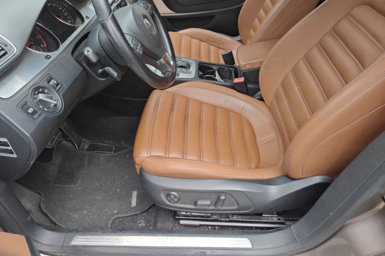 Used Volkswagen FAW-Volkswagen CC 2010 2.0 TSI Ultimate Edition Left Front Seat