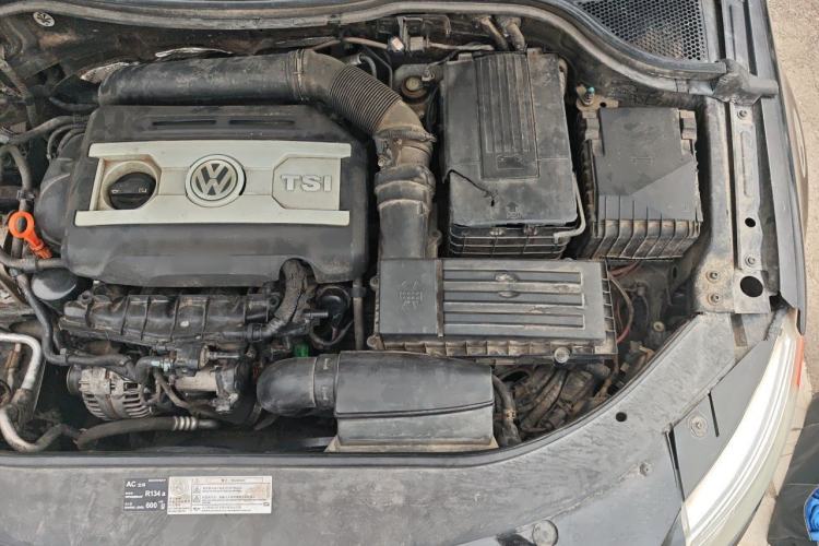 Used Volkswagen FAW-Volkswagen CC 2011 2.0 TSI Ultimate Edition Engine Bay Left