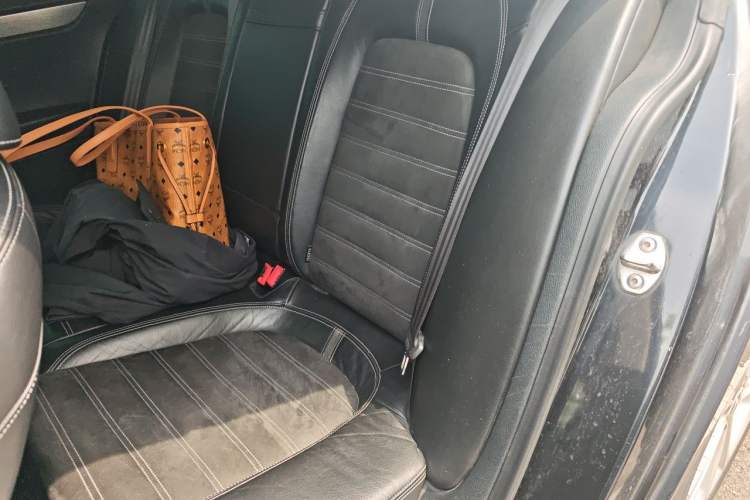 Used Volkswagen FAW-Volkswagen CC 2011 2.0 TSI Ultimate Edition Left Rear Seat