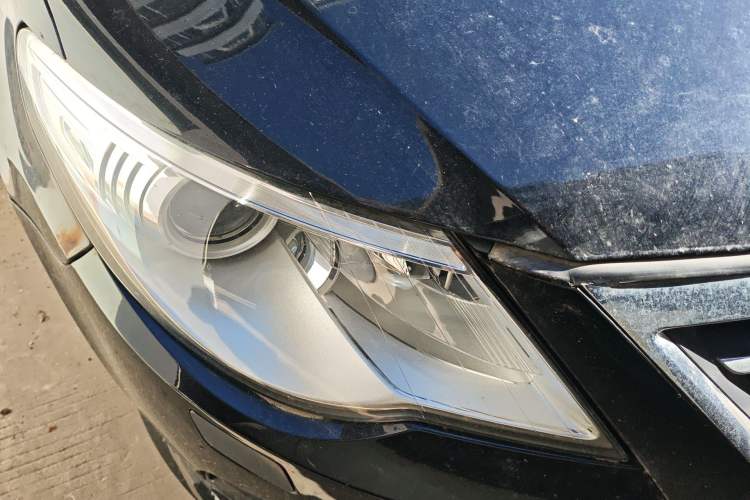 Used Volkswagen FAW-Volkswagen CC 2011 1.8TSI Luxury Model Right Front Headlight