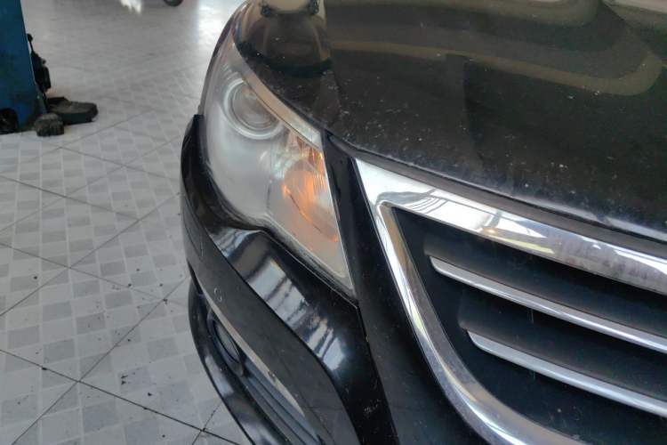 Used Volkswagen FAW-Volkswagen CC 2011 2.0 TSI Ultimate Edition Right Front Headlight