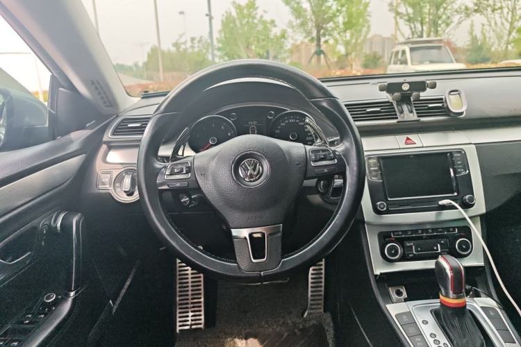 Used Volkswagen FAW-Volkswagen CC 2011 2.0 TSI Ultimate Edition Steering Wheel