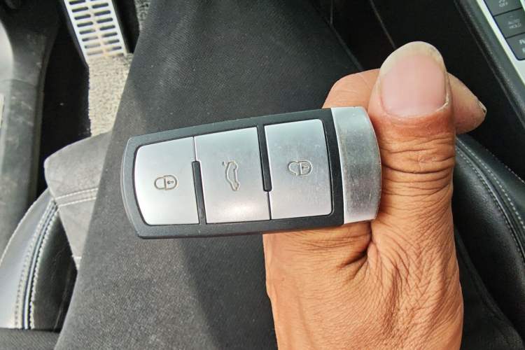 Used Volkswagen FAW-Volkswagen CC 2011 2.0 TSI Ultimate Edition Vehicle Key
