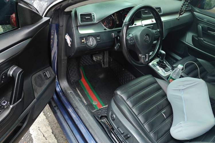 Used Volkswagen FAW-Volkswagen CC 2011 1.8 TSI Prestige Model Driver Seat