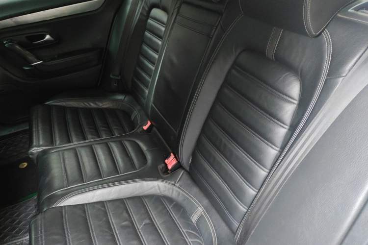 Used Volkswagen FAW-Volkswagen CC 2011 1.8 TSI Prestige Model Left Rear Seat