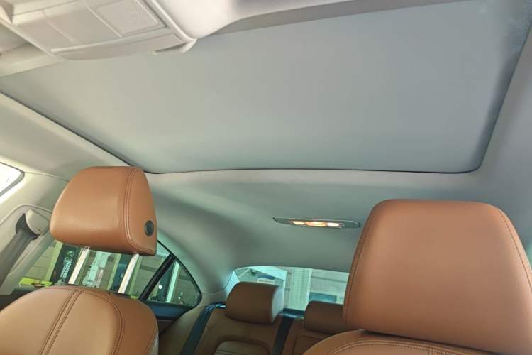 Used Volkswagen FAW-Volkswagen CC 2011 2.0 TSI Ultimate Edition Headliner