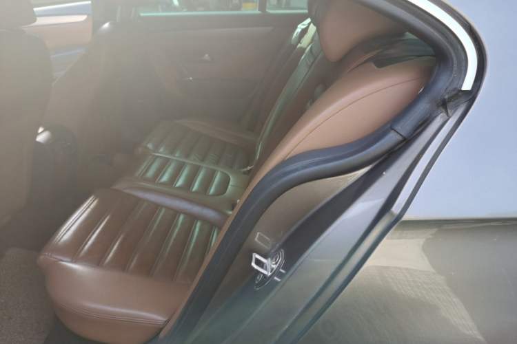 Used Volkswagen FAW-Volkswagen CC 2011 2.0 TSI Ultimate Edition Left Rear Seat