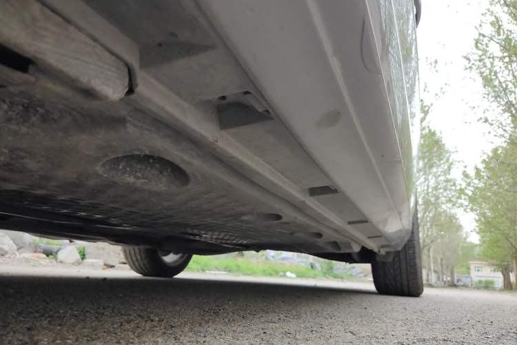 Used Volkswagen FAW-Volkswagen CC 2011 1.8TSI Luxury Model Chassis Front Left