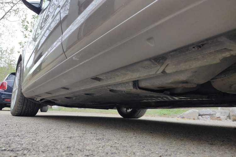 Used Volkswagen FAW-Volkswagen CC 2011 1.8TSI Luxury Model Chassis Rear Left
