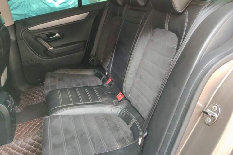 Used Volkswagen FAW-Volkswagen CC 2011 1.8TSI Luxury Model Left Rear Seat